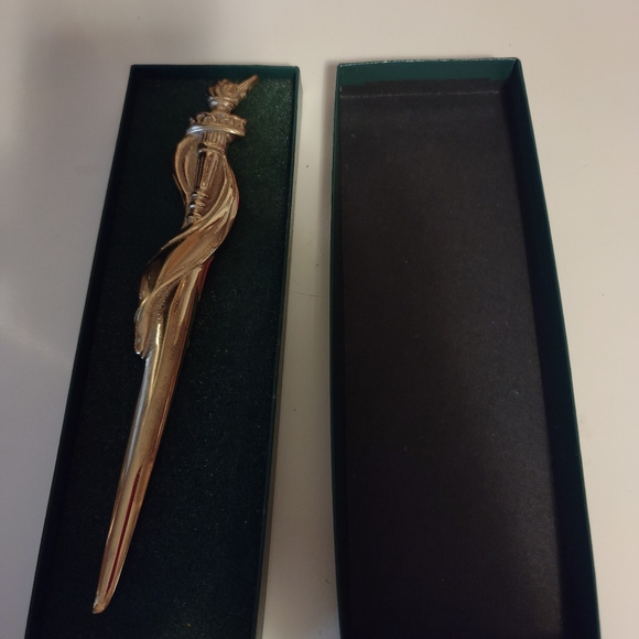 VINTAGE (VM) VIRGINIA METALCRAFTERS 1996 SOLID BRASS LETTER OPENER. LENGTH 8". - Picture 7 of 10